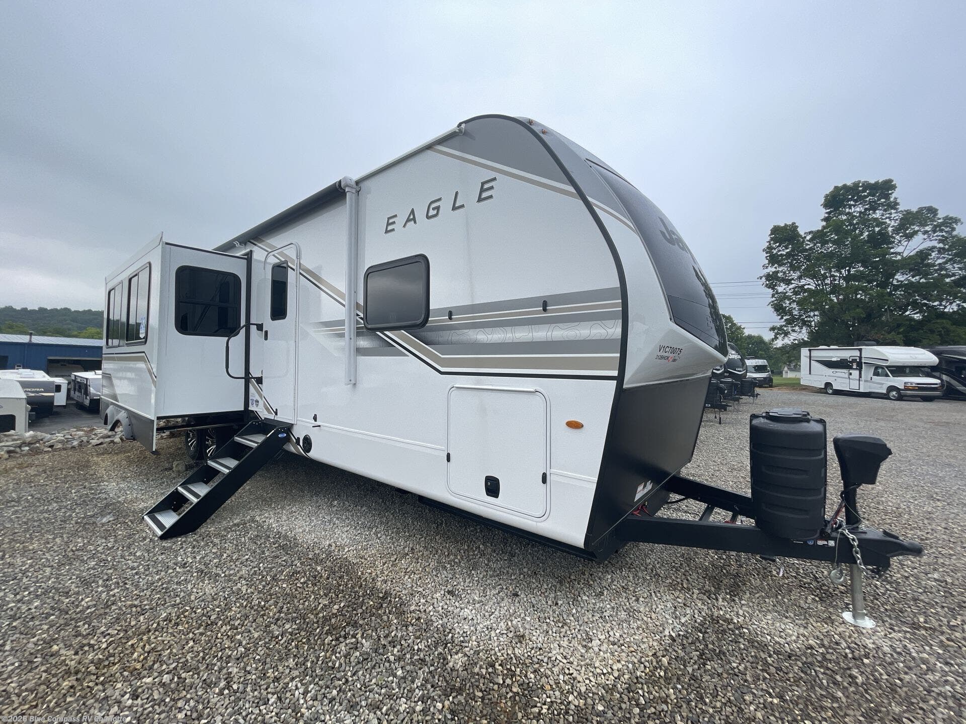 New 2027 Jayco Eagle 312BHOK available in Concord, North Carolina