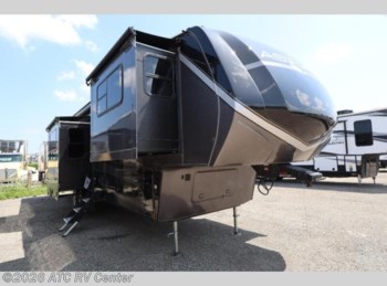 New 2025 Dutchmen Astoria Platinum 3803FLP available in Cedar Rapids, Iowa