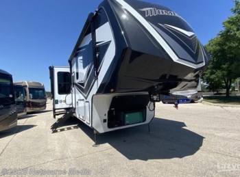 New 2023 Grand Design Momentum 397THS available in Woodland, Washington