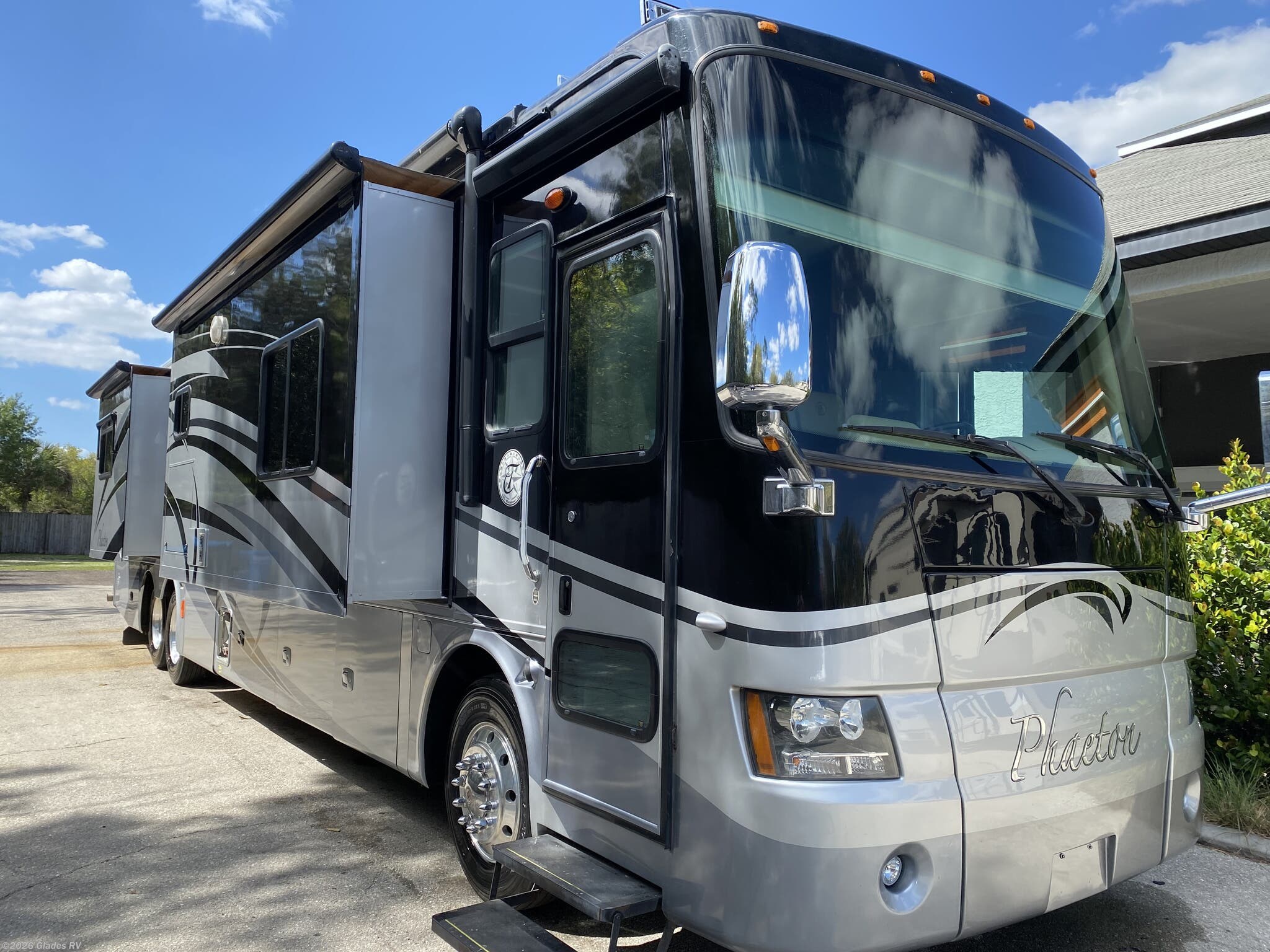 Used 2008 Tiffin Phaeton 42 QRH available in Fort Myers, Florida