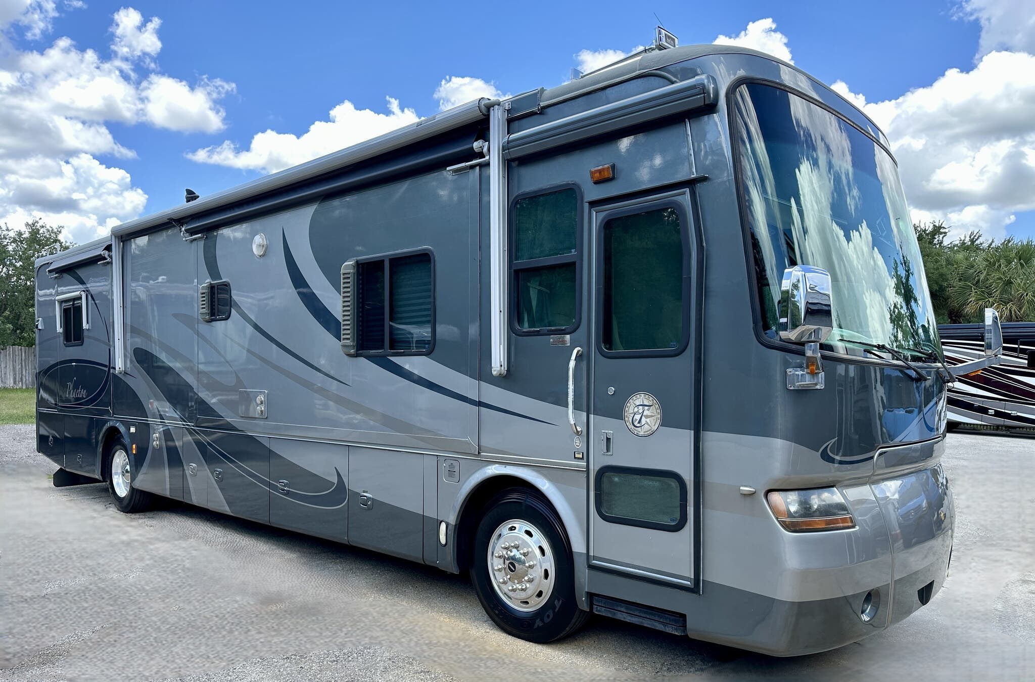 Used 2006 Tiffin Phaeton 40 QSH available in Fort Myers, Florida