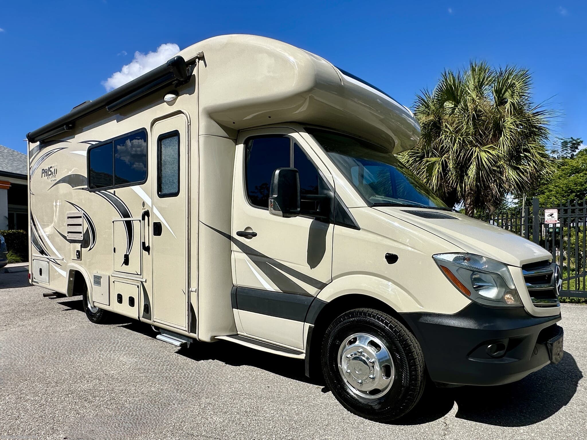 Used 2018  Coachmen Prism Elite 24EF by Coachmen from Glades RV in Fort Myers, FL