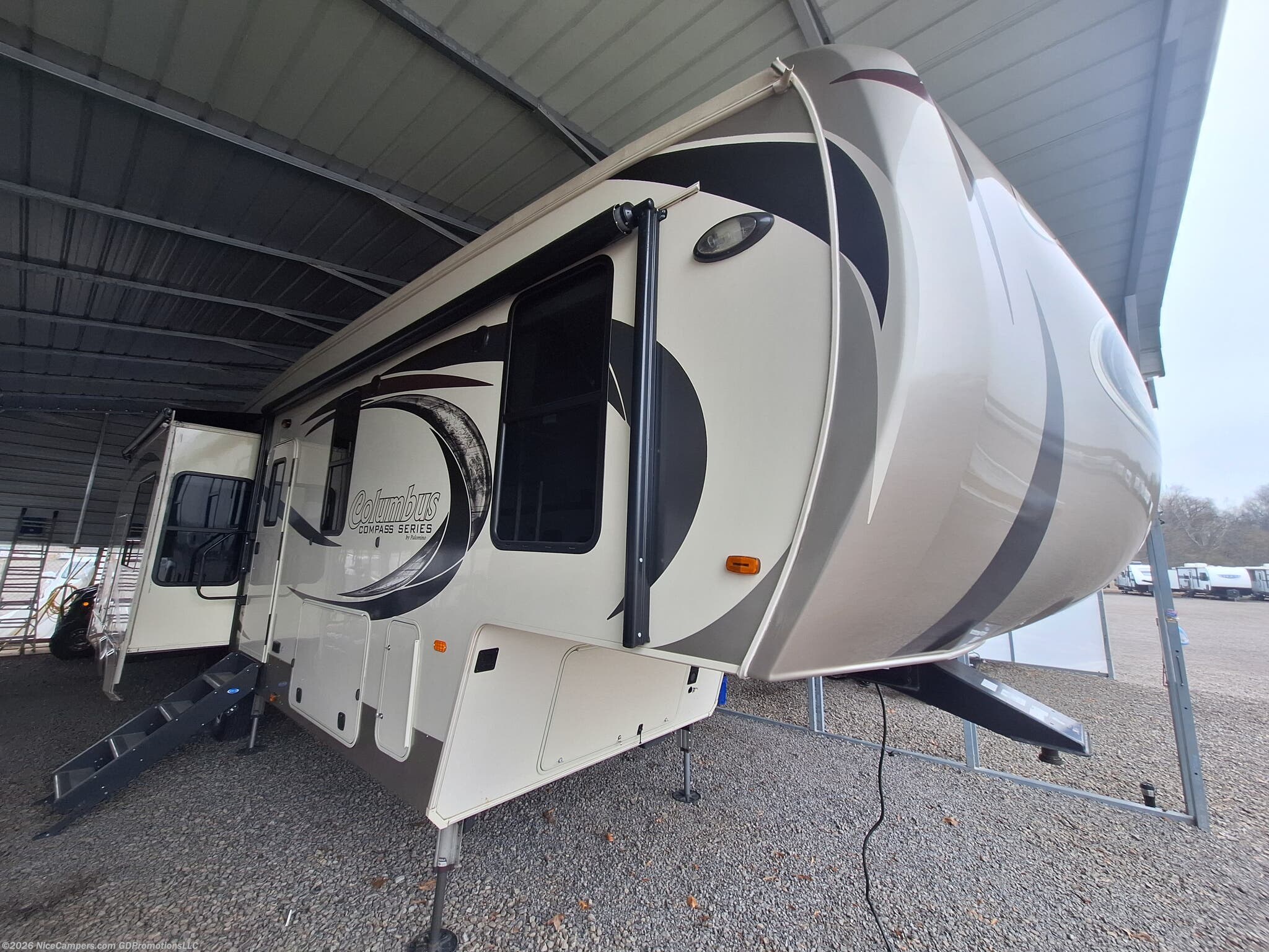 Used 2018 Palomino Columbus Compass 298RLC available in Russellville, Arkansas