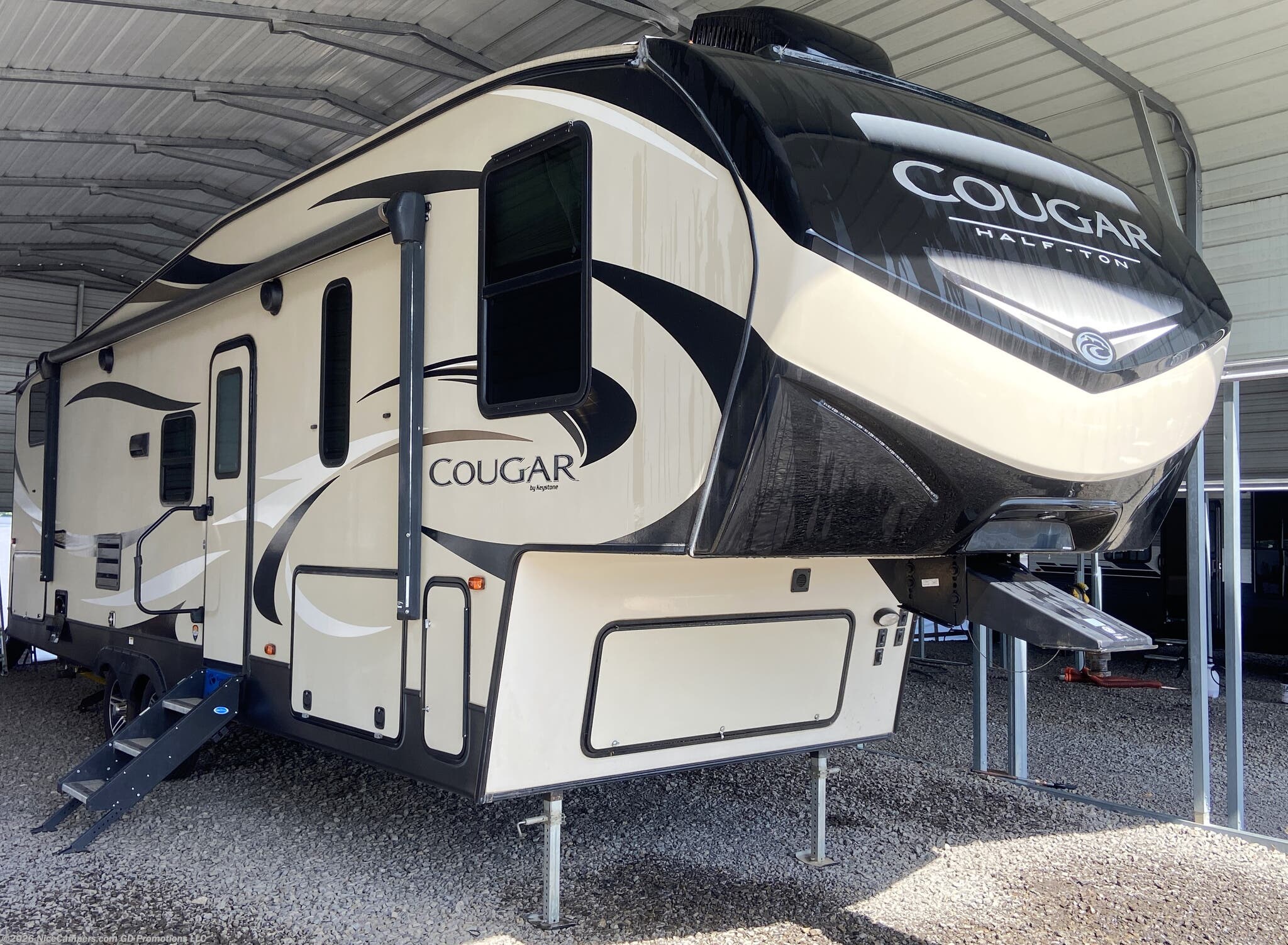 Used 2019 Keystone Cougar Half-Ton 29RDB available in Russellville, Arkansas
