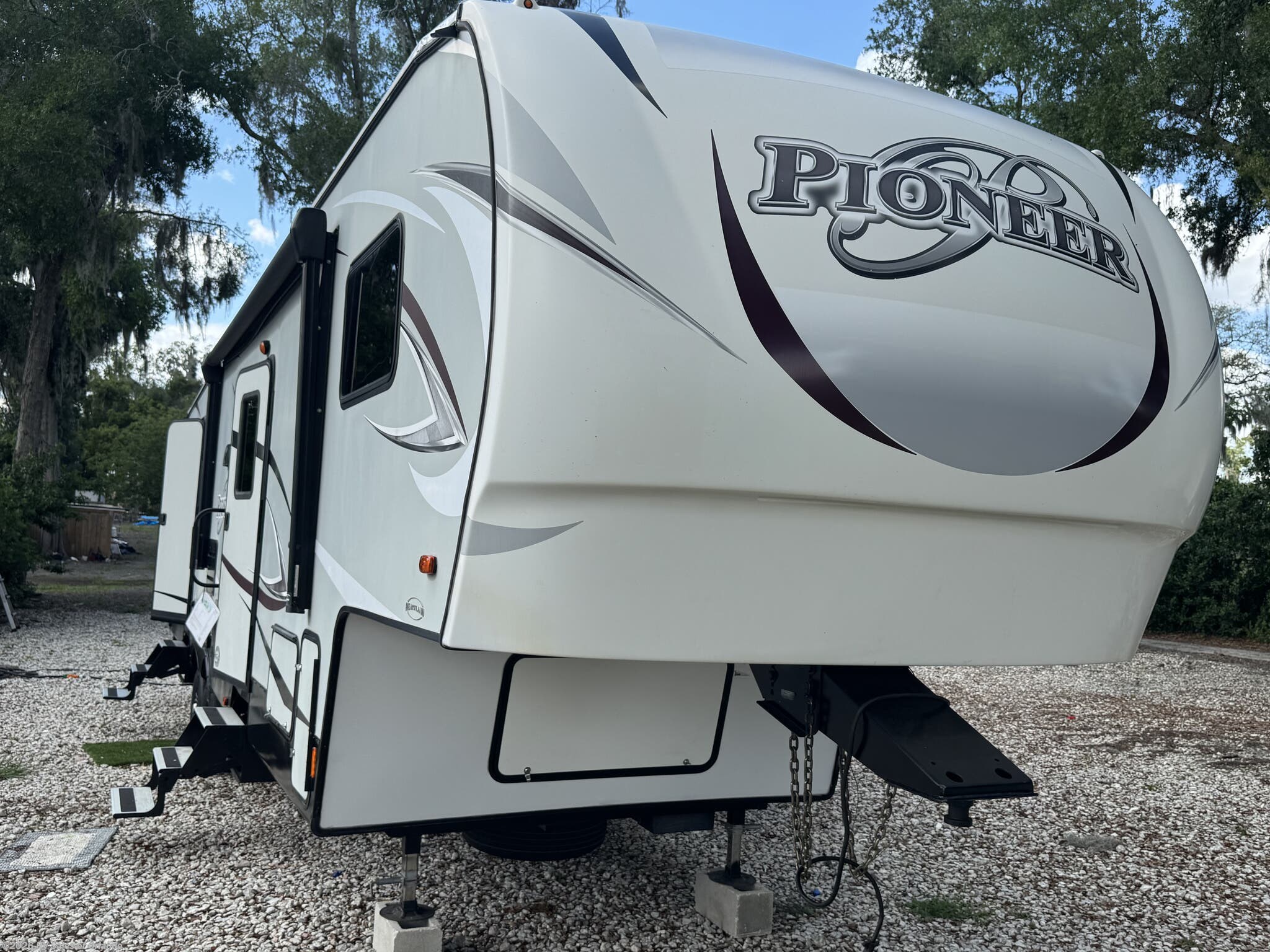 Used 2019 Heartland Pioneer PI 322 available in Longwood, Florida