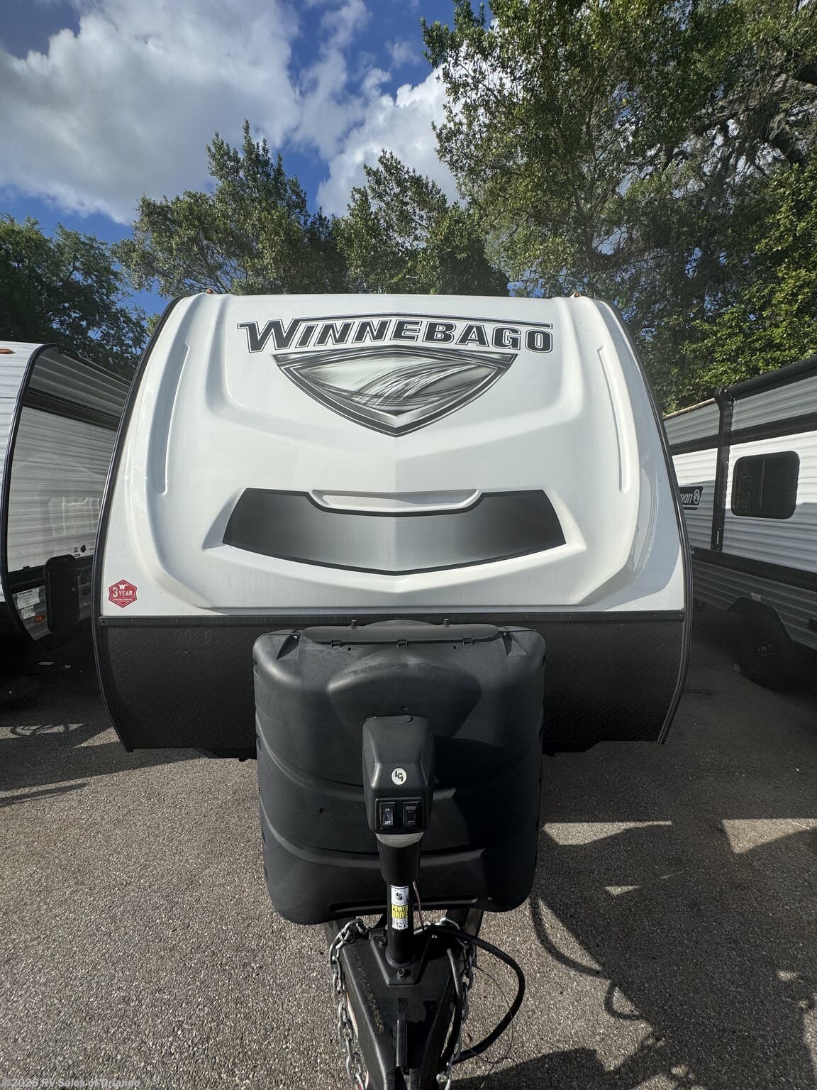 Used 2020 Winnebago Micro Minnie 2306BHS available in Longwood, Florida