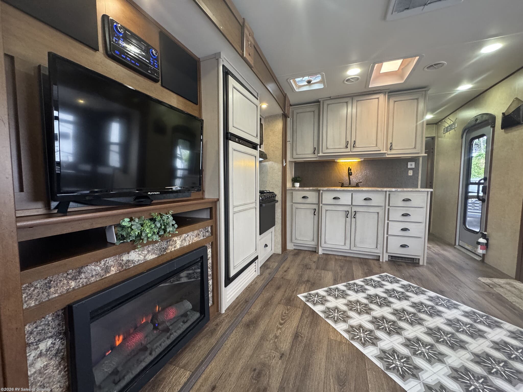 Used 2014 Open Range Light 274RLS available in Longwood, Florida