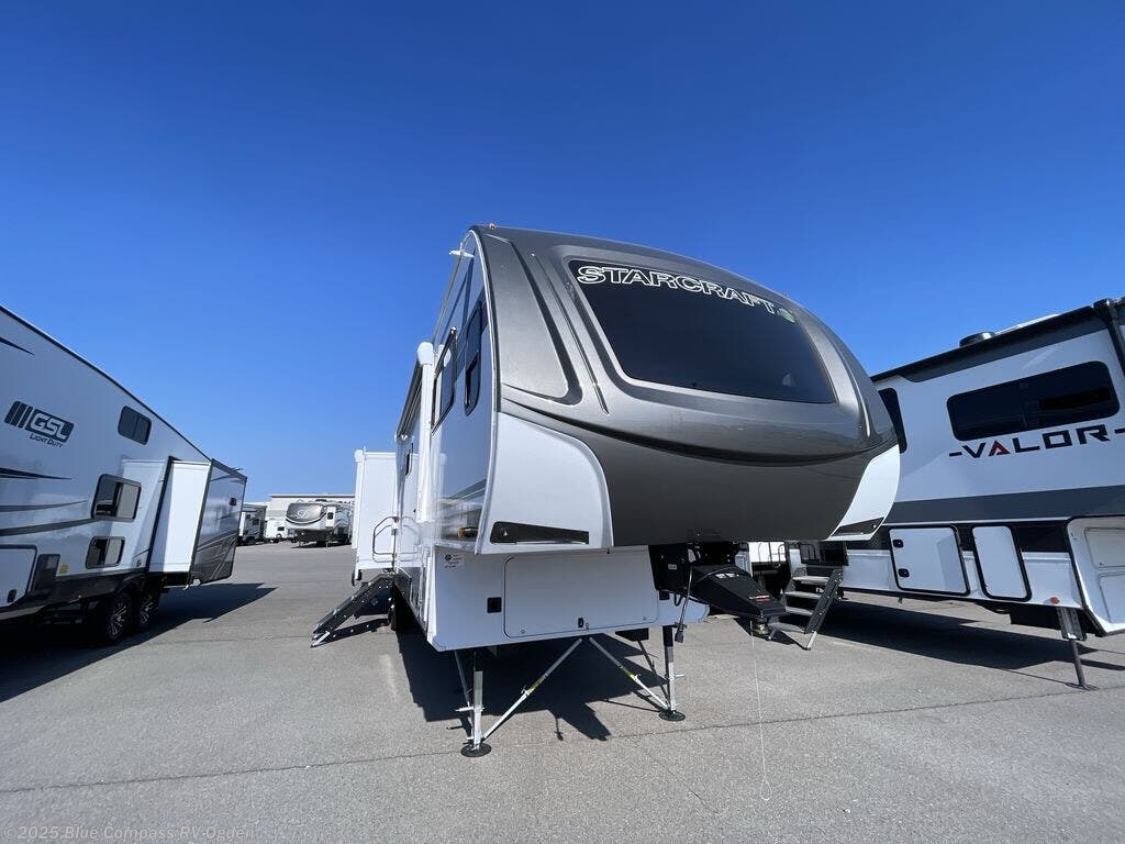 New 2025 Starcraft GSL 354MBH available in Marriott-Slaterville, Utah