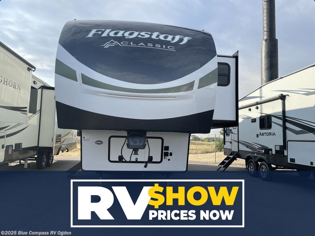 Used 2023 Forest River Flagstaff Classic FLASGSTAFF 529rlbs  Fw available in Marriott-Slaterville, Utah