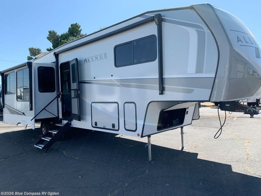 New 2025 Alliance RV Avenue 32RLS available in Marriott-Slaterville, Utah