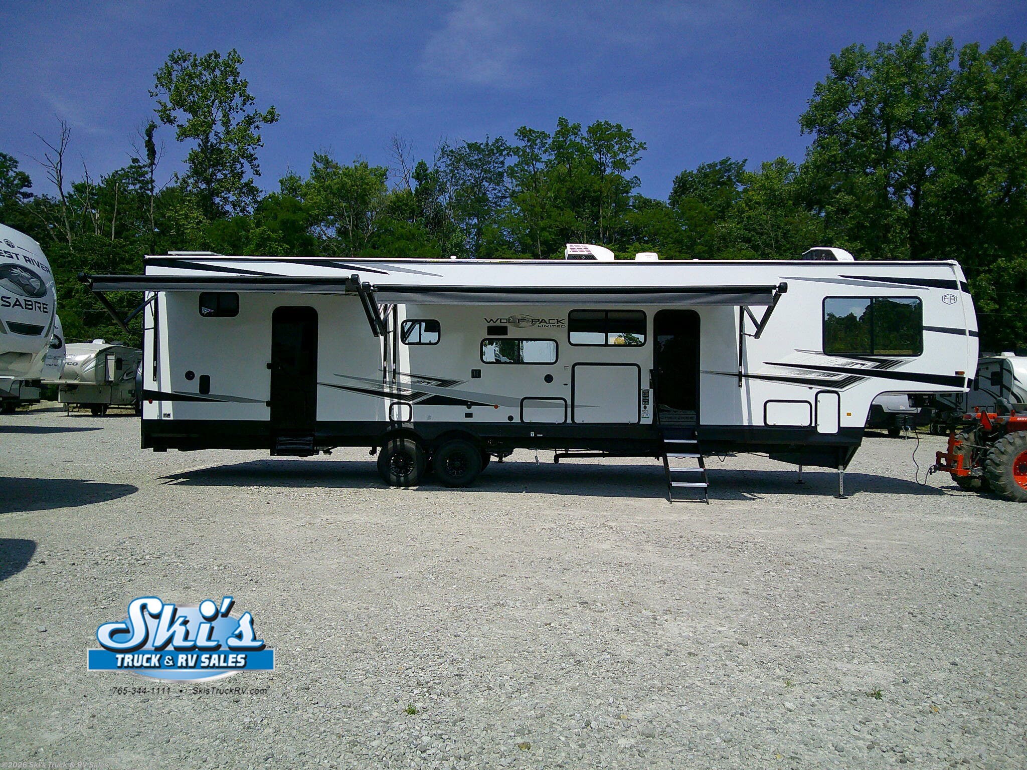 New 2026 Forest River Cherokee Wolf Pack 365PACK15.5 available in Rockville, Indiana