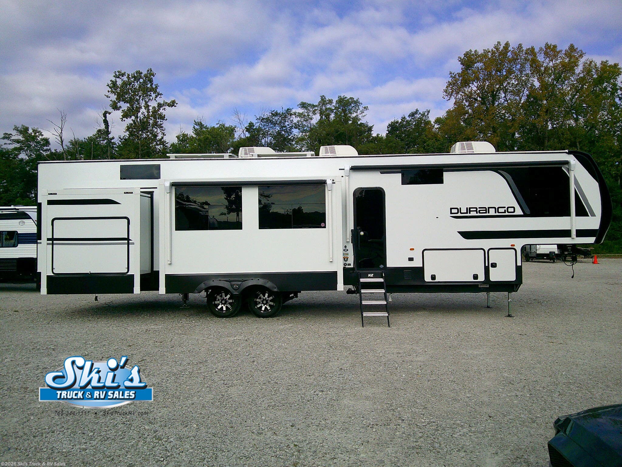 New 2026 K-Z Durango D348BHF available in Rockville, Indiana