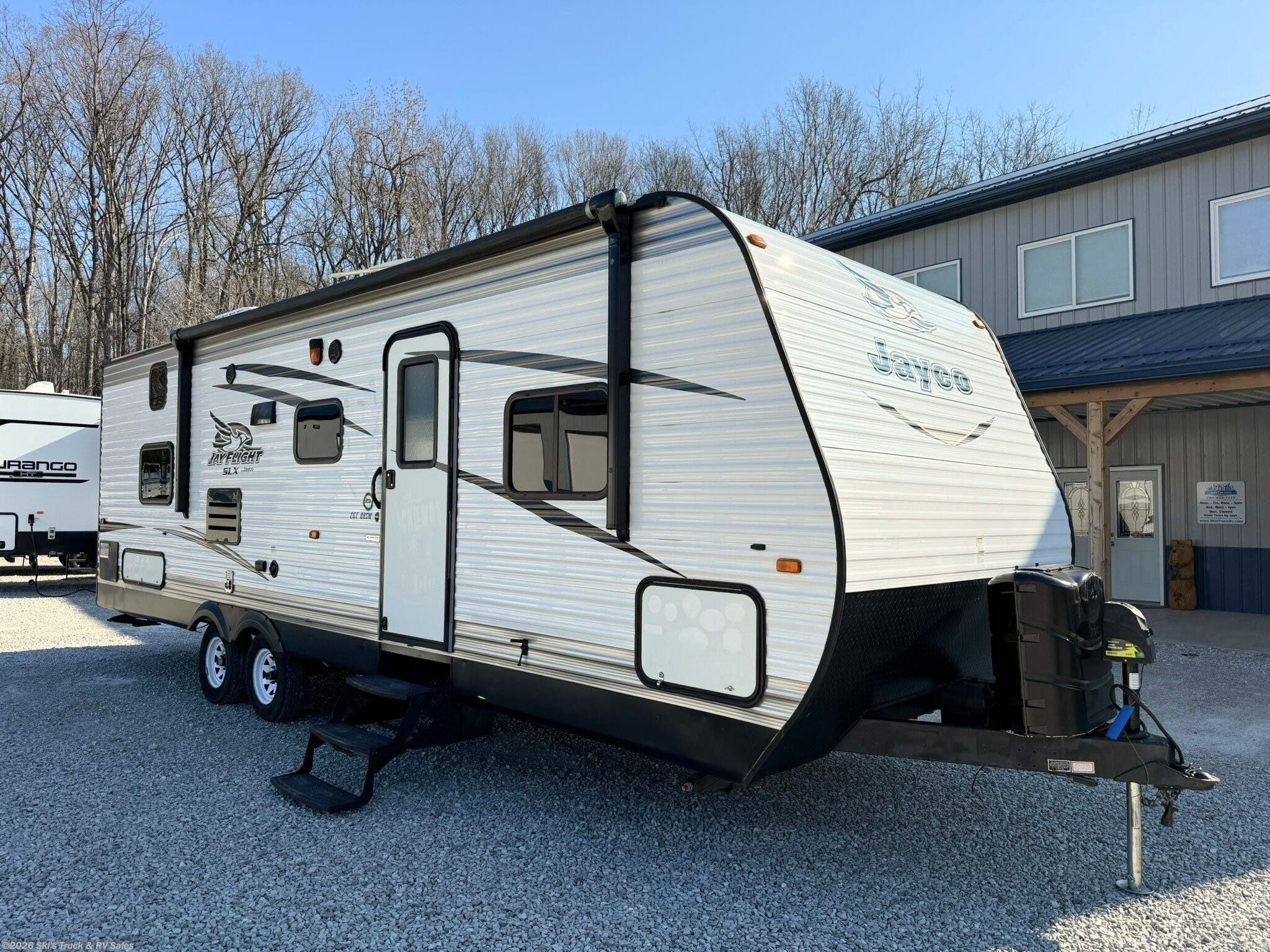 Used 2016 Jayco Jay Flight SLX 267BHSW available in Rockville, Indiana