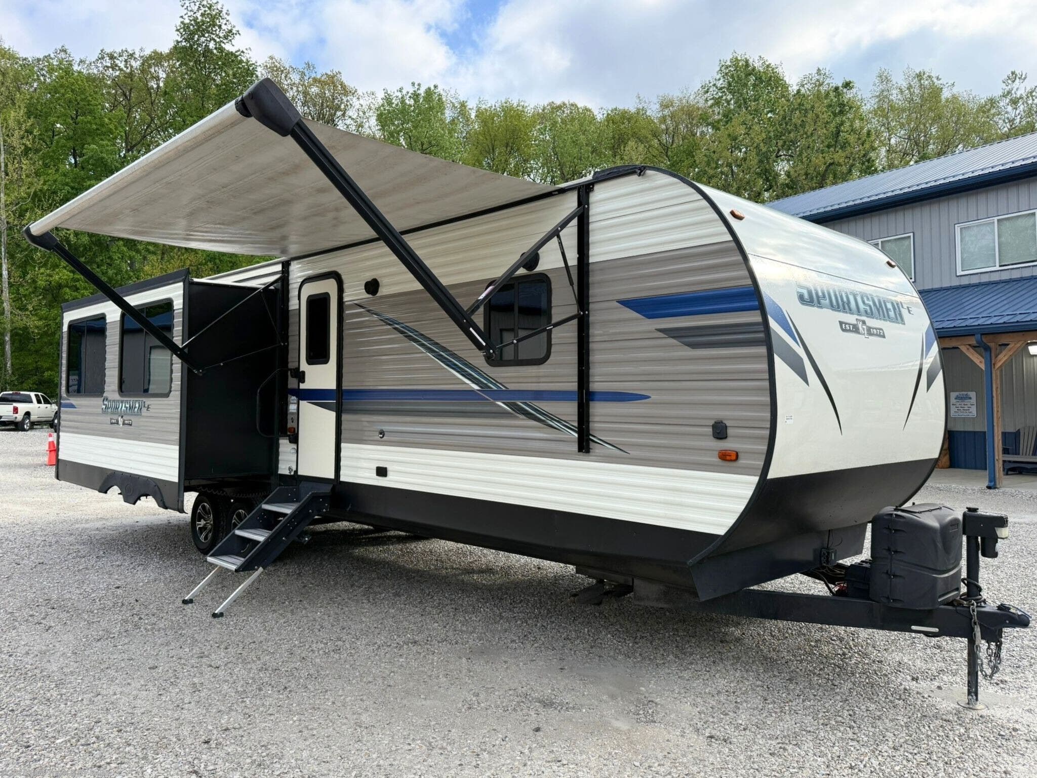 Used 2020 K-Z Sportsmen LE 303KBLE available in Rockville, Indiana