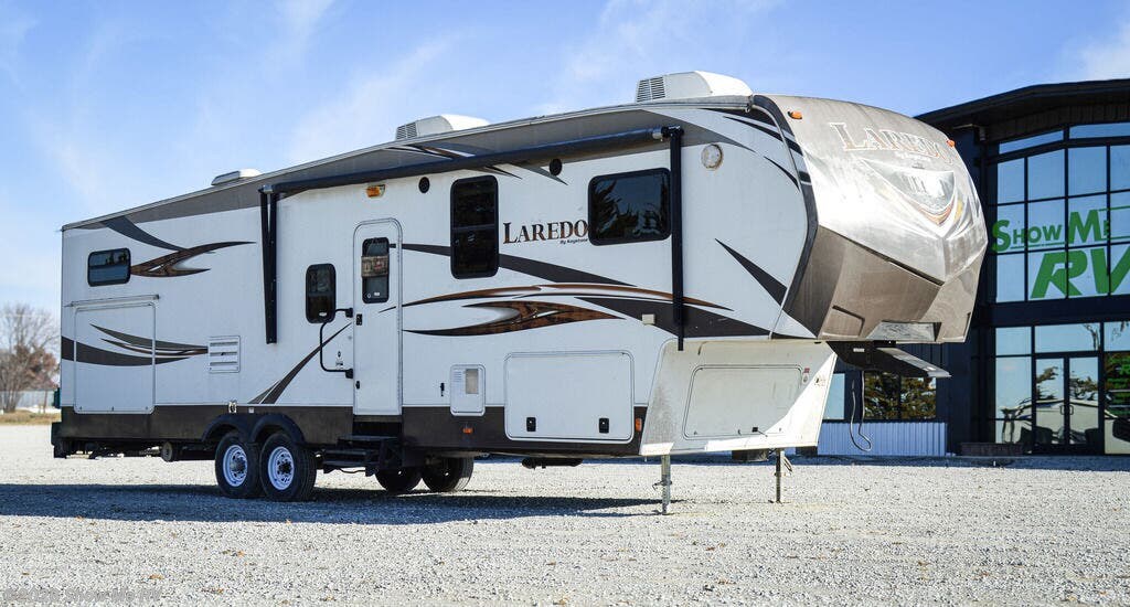 Used 2014  Keystone Laredo 335TG by Keystone from Show Me RV in Clinton, MO