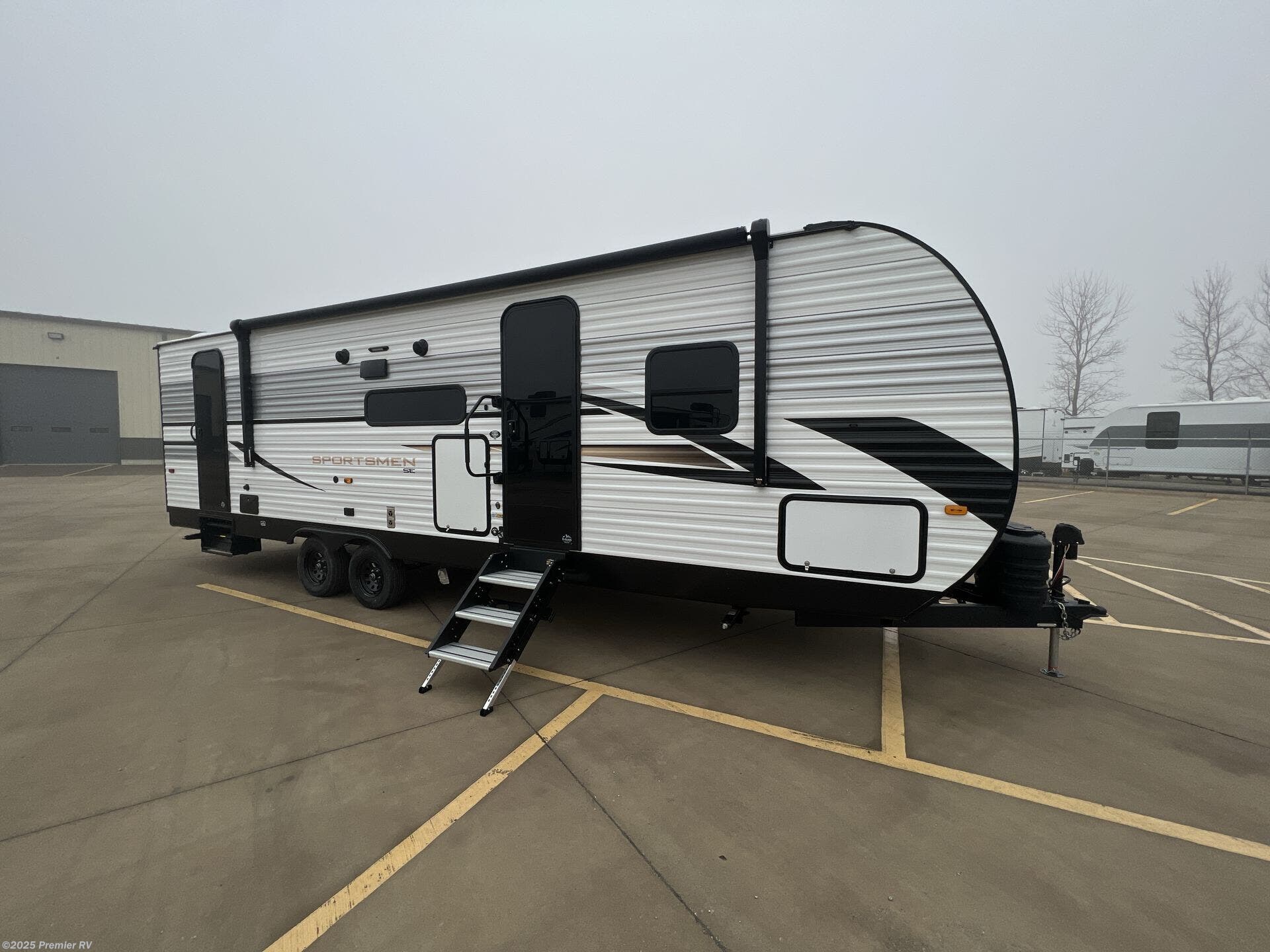 New 2026 K-Z Sportsmen SE 261BHKSE available in Blue Grass, Iowa