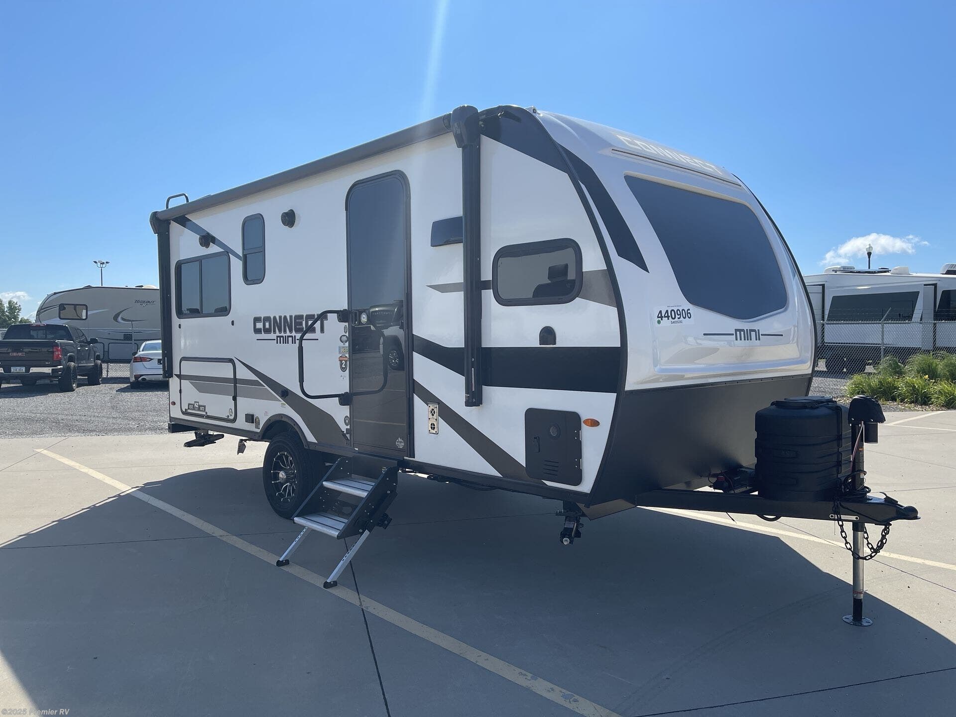 Used 2025 K-Z Connect Mini CM181FKK available in Blue Grass, Iowa