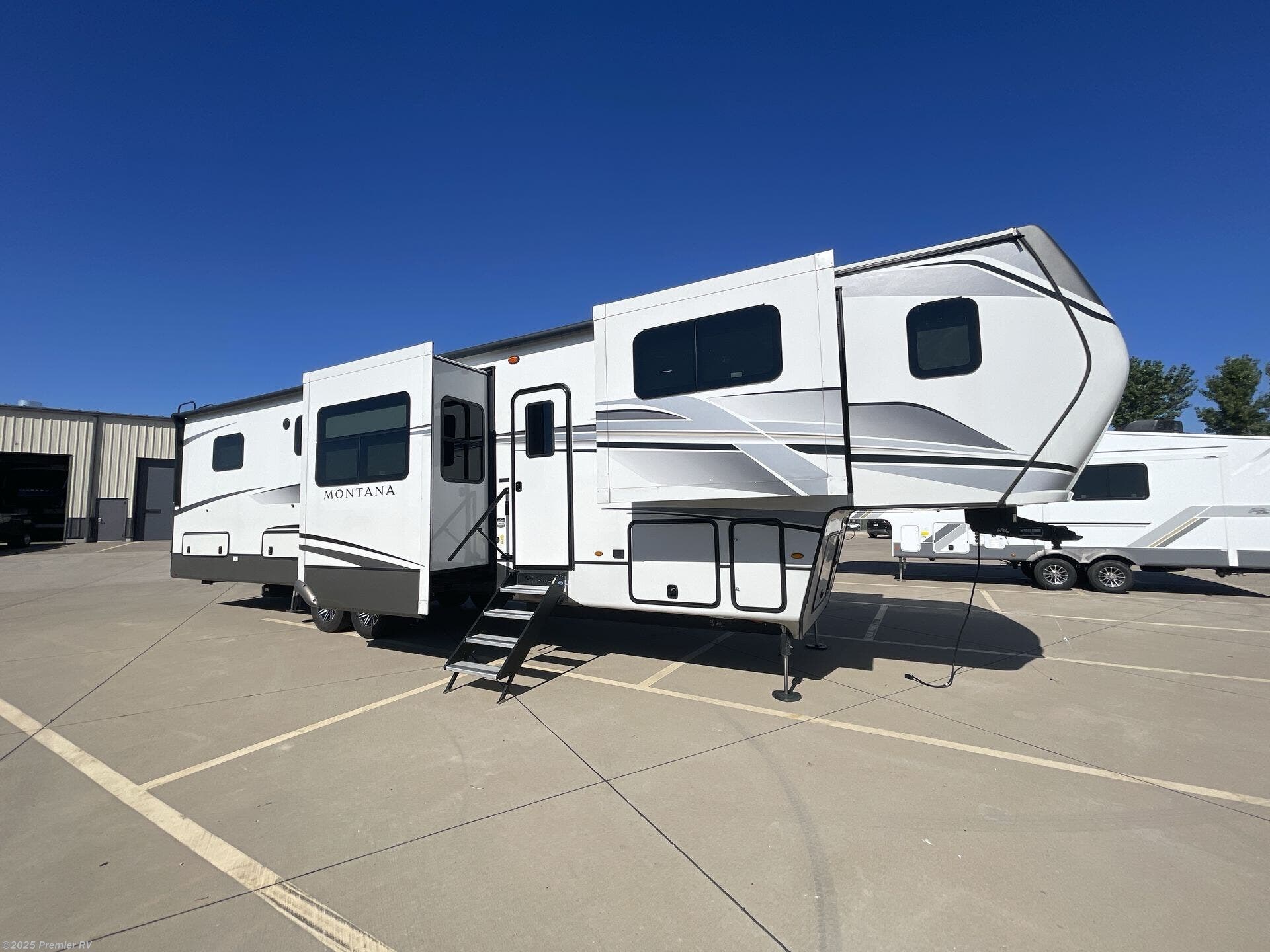 Used 2024 Keystone Montana 3941FO available in Blue Grass, Iowa