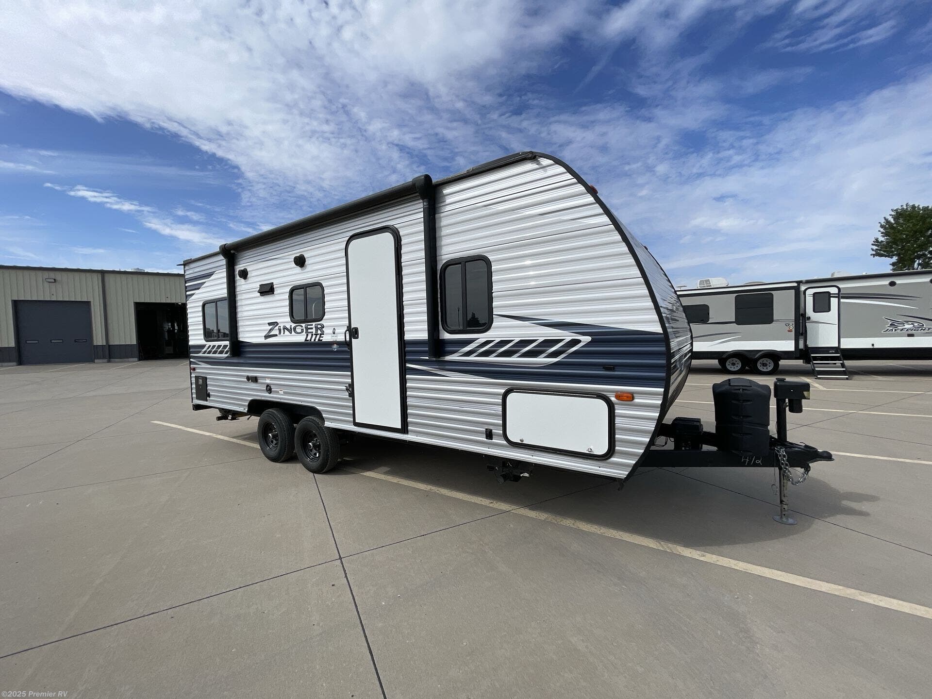 Used 2020 CrossRoads Zinger Lite ZR211RD available in Blue Grass, Iowa