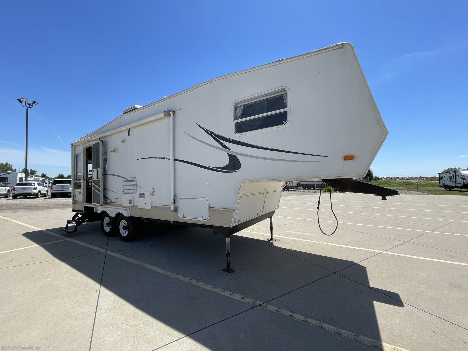 Used 2003 SunnyBrook  SUNNYBROOK 2750SL available in Blue Grass, Iowa