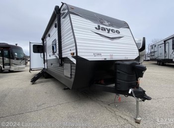 New 2022 Jayco Jay Flight 34RSBS available in Sturtevant, Wisconsin
