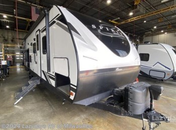 Used 2020 Coachmen Spirit 2963BH available in Sturtevant, Wisconsin