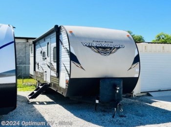 Used 2018 Forest River Wildwood 30KQBSS available in Mims, Florida