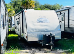 Used 2014 Coachmen Freedom Express 230BH available in Mims, Florida
