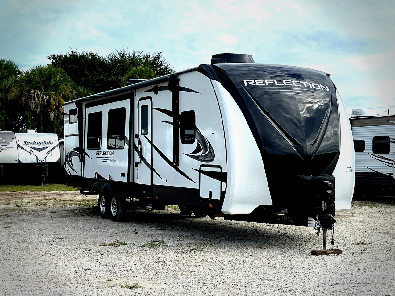 Used 2022 Grand Design Reflection 312BHTS available in Mims, Florida