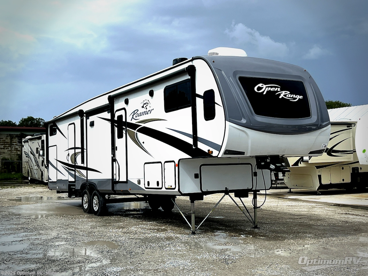 Used 2022 Highland Ridge Roamer RF364BHS available in Mims, Florida