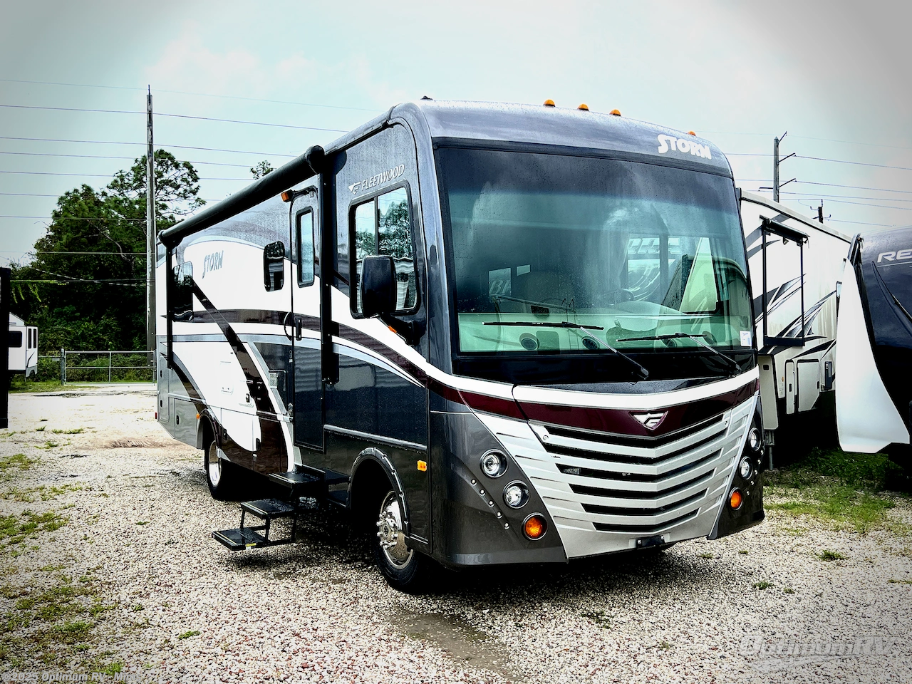 Used 2016 Fleetwood Storm 28MS available in Mims, Florida