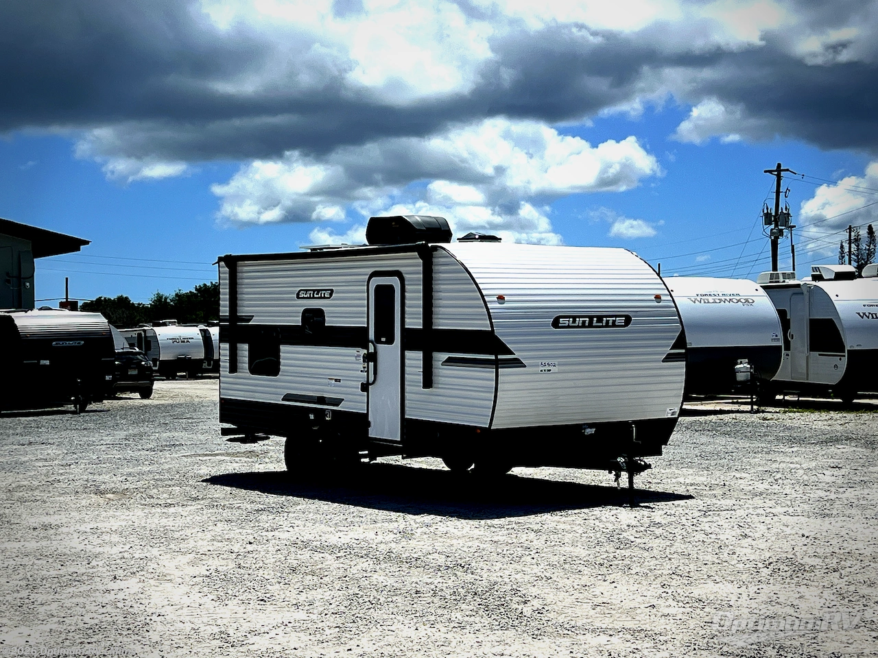 New 2026 Sunset Park RV Sun Lite LTD 21DB available in Mims, Florida
