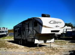 Used 2017 Keystone Cougar X-Lite 29RES available in Mims, Florida
