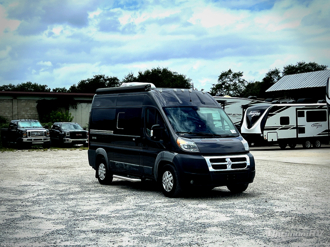 Used 2018 Carado Axion  available in Mims, Florida