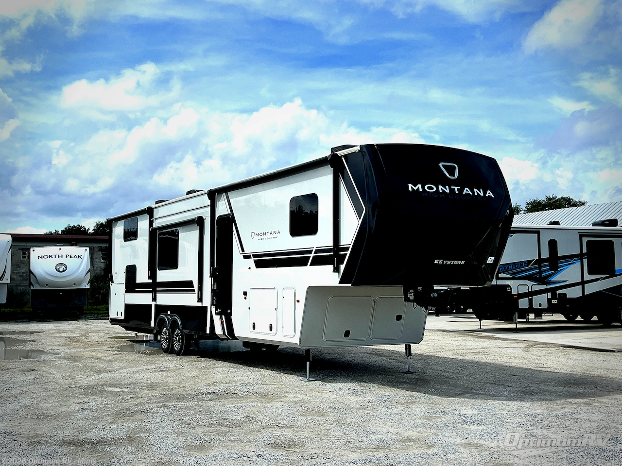 Used 2027  Keystone Montana High Country 391TB by Keystone from Optimum RV - Mims in Mims, FL