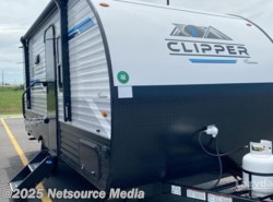 New 2024 Coachmen Clipper 18FQ available in Claremore, Oklahoma