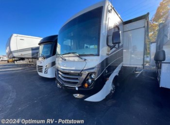 Used 2017 Fleetwood Flair 31W available in Pottstown, Pennsylvania