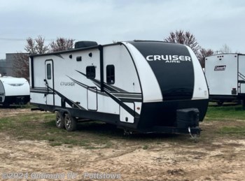 Used 2021 CrossRoads Cruiser Aire CR27RBS available in Pottstown, Pennsylvania