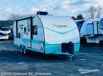 Used 2023 Gulf Stream Vintage Cruiser 23BHS available in Pottstown, Pennsylvania