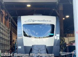 Used 2019 Forest River Rockwood Signature Ultra Lite 8311WS available in Pottstown, Pennsylvania