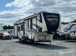 Used 2019 Forest River Sierra 387MKOK available in Pottstown, Pennsylvania