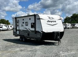 Used 2022 Jayco Jay Flight SLX 8 240RBS available in Pottstown, Pennsylvania