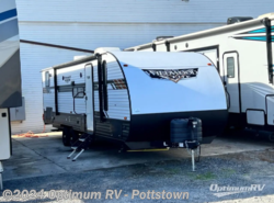 Used 2020 Forest River Wildwood 273QBXL available in Pottstown, Pennsylvania