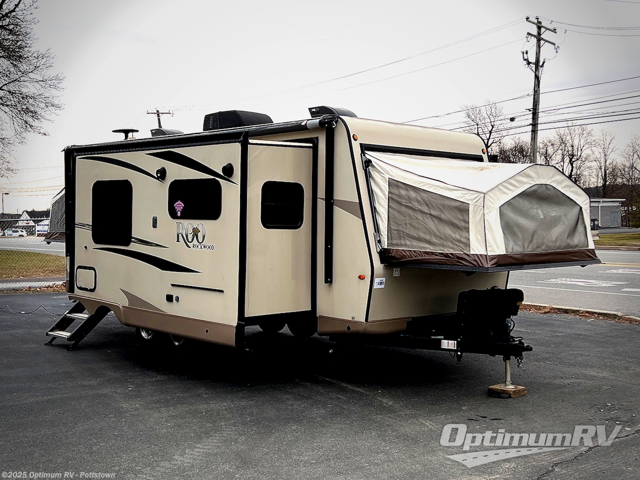 Used 2019 Forest River Rockwood Roo 23FL available in Pottstown, Pennsylvania