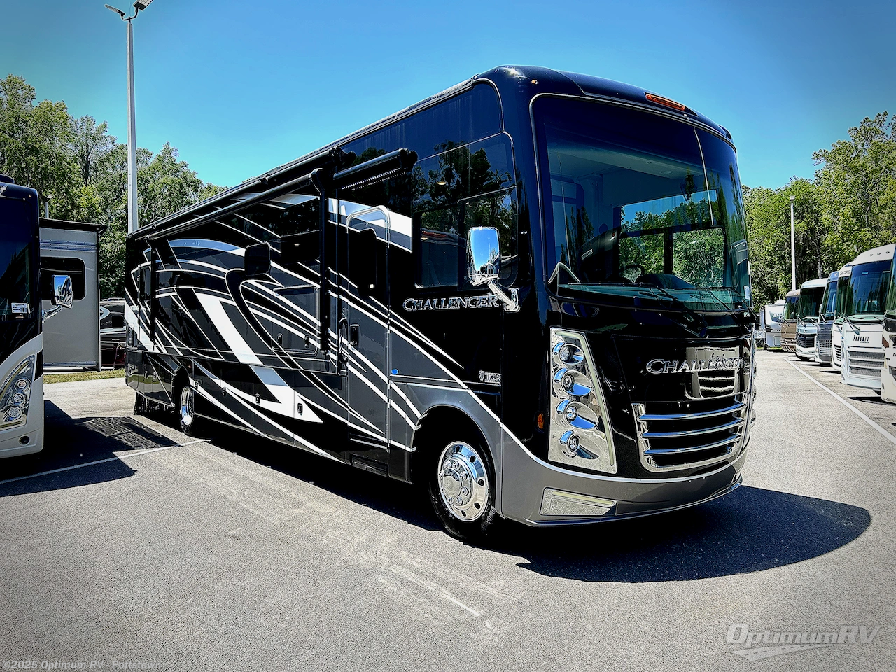 Used 2023 Thor  Challenger 37FH available in Pottstown, Pennsylvania