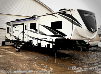 Used 2021 Jayco Seismic 4113 available in Pottstown, Pennsylvania