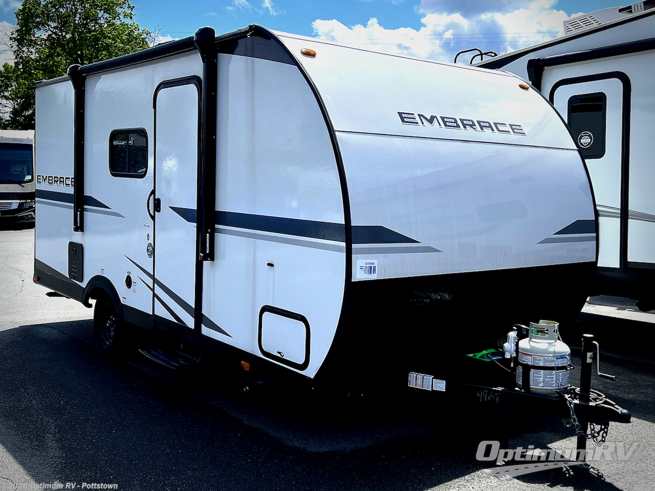 Used 2025 Cruiser RV Embrace EL17BH available in Pottstown, Pennsylvania