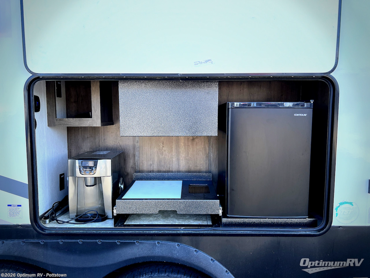 Used 2022 Forest River Vengeance Rogue Armored VGF371A13 available in Pottstown, Pennsylvania