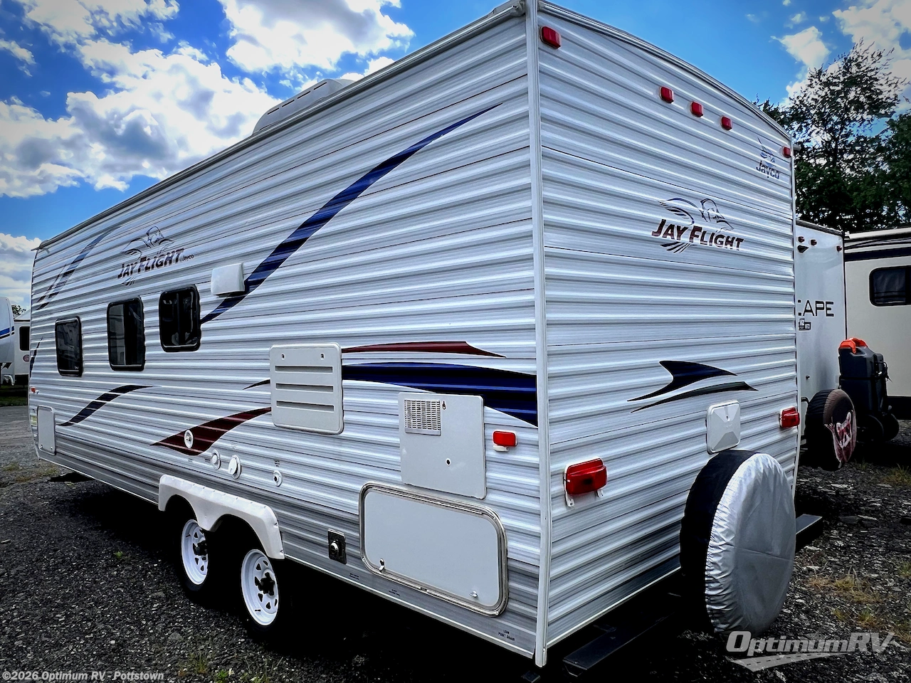 Used 2011 Jayco Jay Flight 22FB available in Pottstown, Pennsylvania