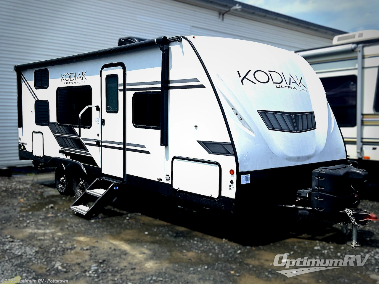 Used 2022 Dutchmen Kodiak Ultra-Lite 227BH available in Pottstown, Pennsylvania